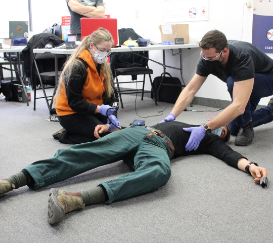 Primary assessment practised in a First Responder course in North York