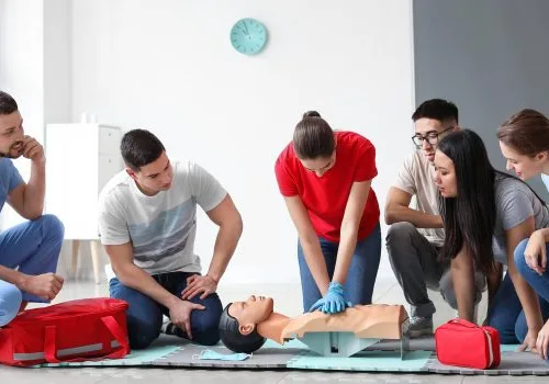 CPR training for medical emergencies in Richmond Hill